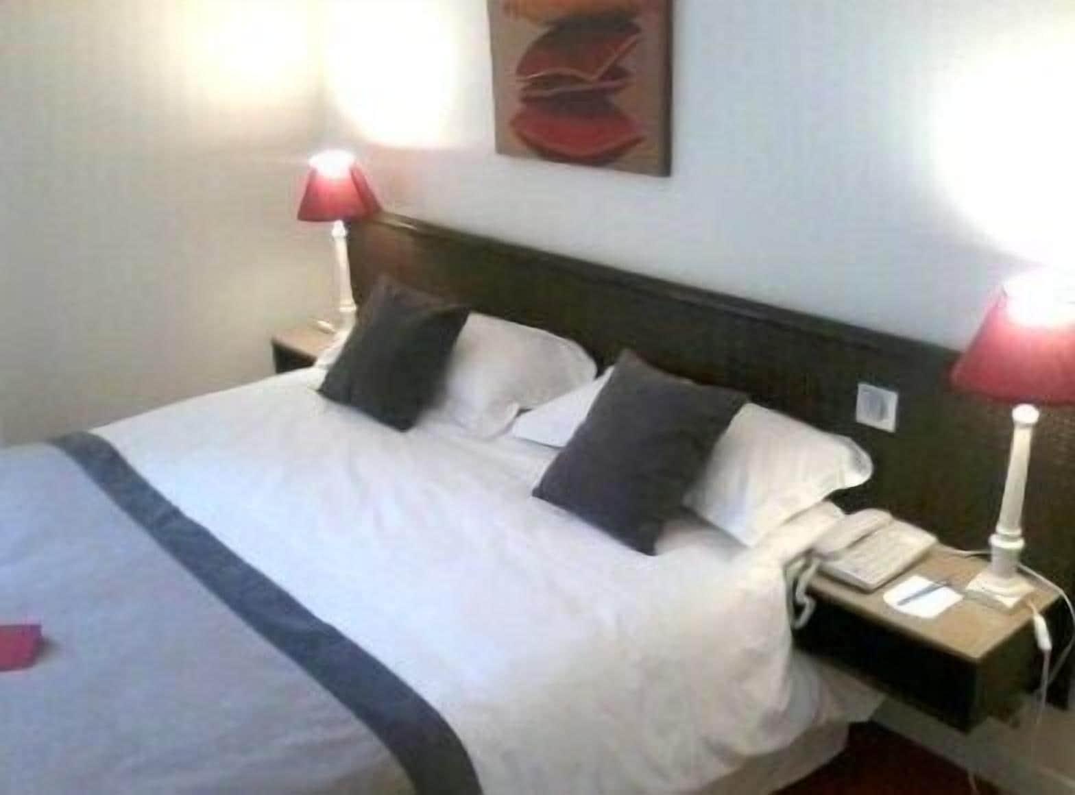 Best Western Grand Hotel De Bordeaux Aurillac Ngoại thất bức ảnh